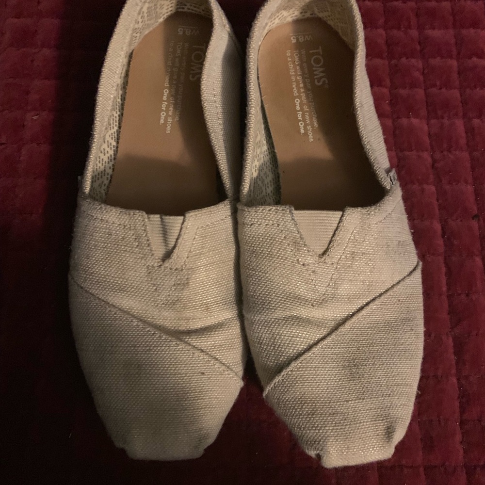 Khaki color canvas Toms.  Size 8 1/2